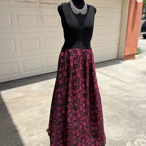 Black & Fuchsia Rose-Pattern Evening Gown